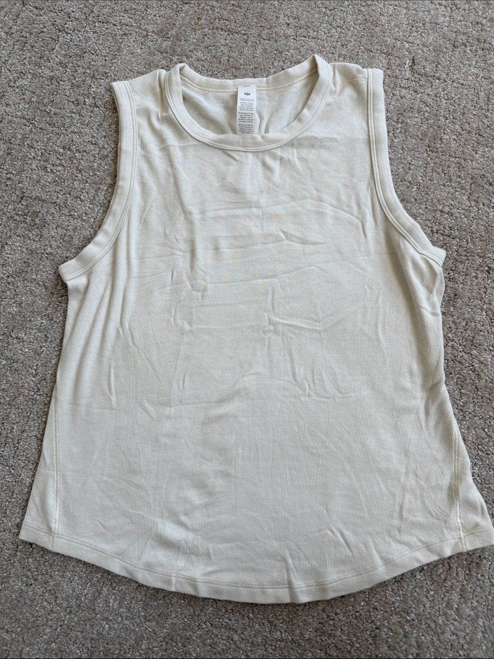 🍋 lululemon Hold Tight Crewneck Tank Top Waist Length light ivory size 10 - Picture 3 of 5